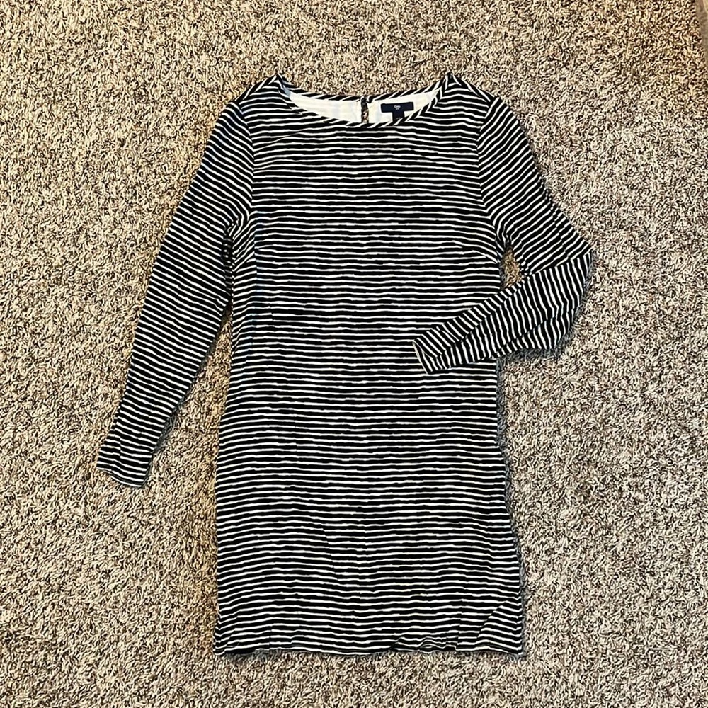 Black/white striped dress